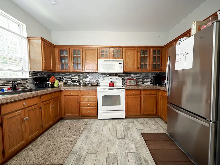 14601 Pomerol Ln — Photo 21