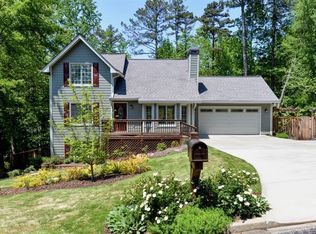 140 Roswell Farms Ln, Roswell, GA 30075