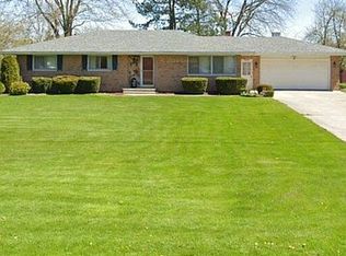 6090 Garfield Rd, Freeland, MI 48623