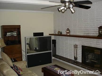 4th image of 31607 Carion Dr