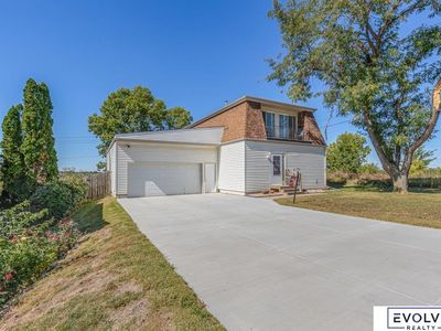 1122 N 107th Ave, Omaha, NE, 68114