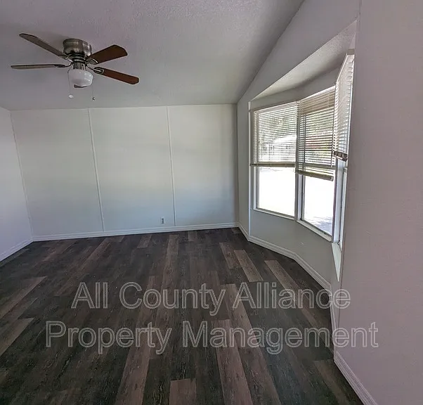 34335 Lodge Dr — Photo 20