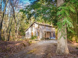 61 South Rd, Pepperell, MA 01463
