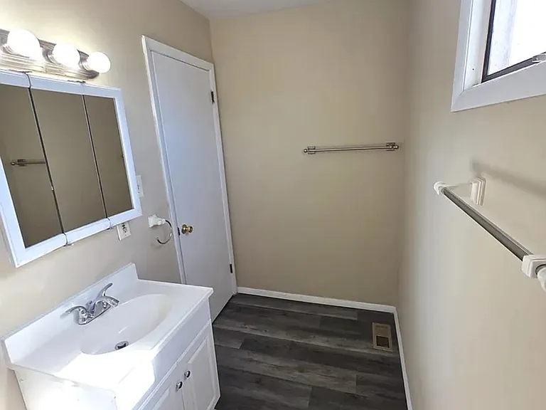 525 Blackbird Dr — Photo 12
