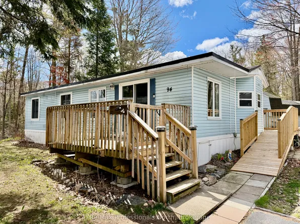 1007 Racoon Rd #94, Gravenhurst, ON P1P 0C4