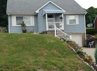 2607 Hollywood Blvd, Steubenville, OH 43952