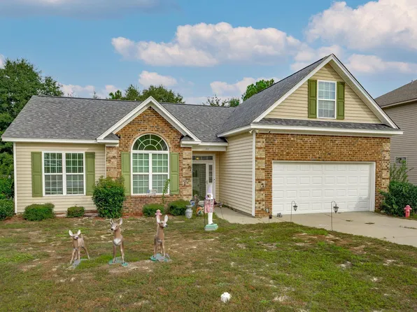 22 Bomburgh Rd, Camden, SC 29020