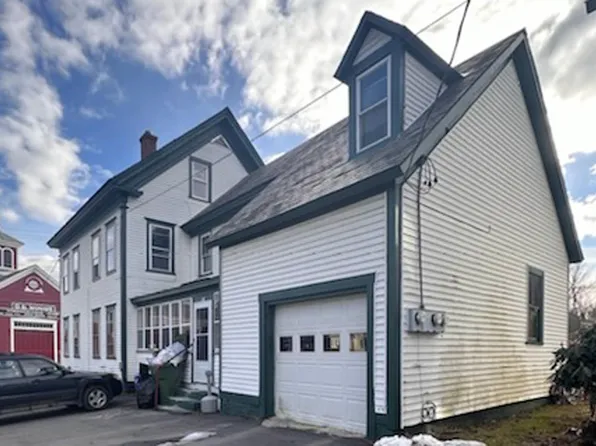25 Old Terrace, Rockingham, VT 05101