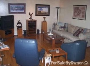 565 Oak St, Elk Grove Village, IL 60007