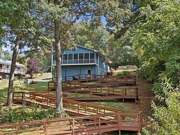 4th image of 1400 Lake Emory Rd