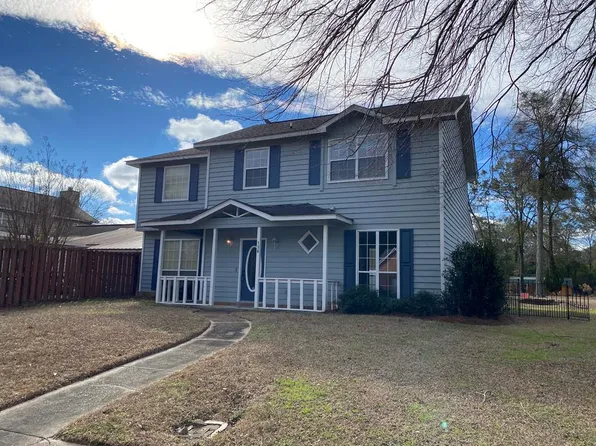 136 Elizabeth St, Eufaula, AL 36027