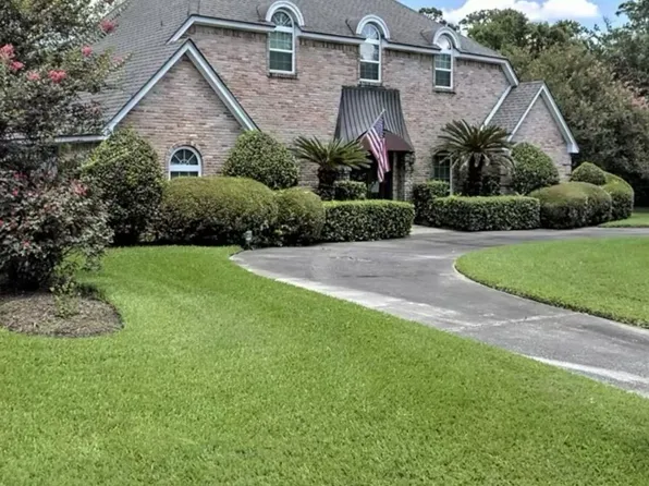 3302 Chimney Brook Ln, Houston, TX 77068