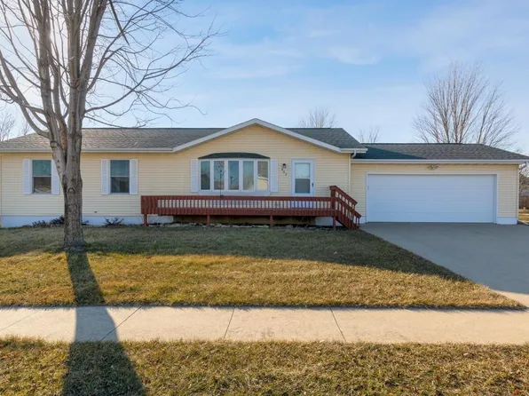 402 N Birch St, Janesville, IA 50647