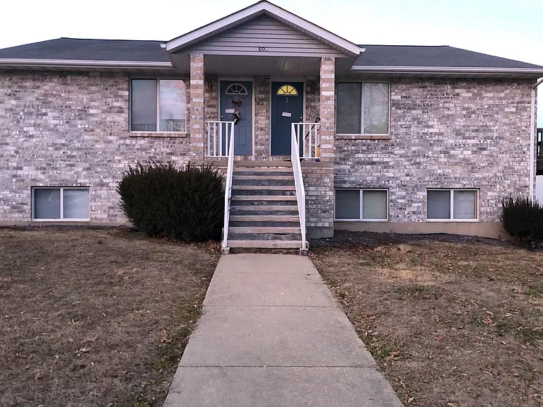 602 Waterford Ct — Photo 8