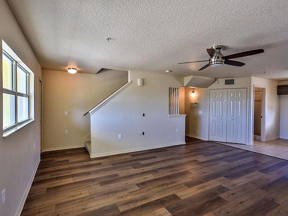 5th image of 3733 Cardinal Blvd Unit 6