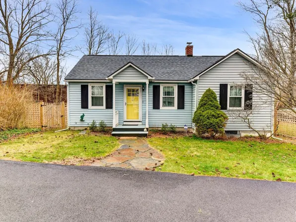 5 Elm Street, Nassau, NY 12123