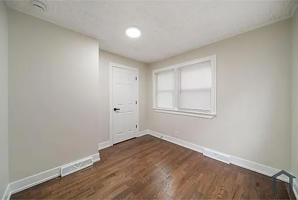 11743 S Princeton Ave — Photo 12