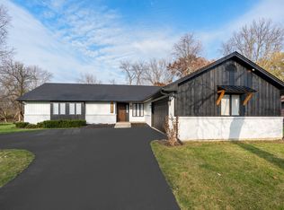 1915 Annettes Cir, Sugar Grove, IL 60554