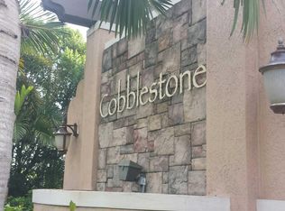 14634 SW 5th St, Pembroke Pines, FL 33027