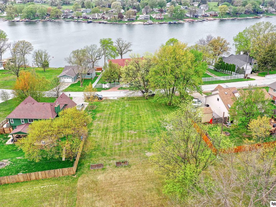 1st image of 9019 Bellvue Dr