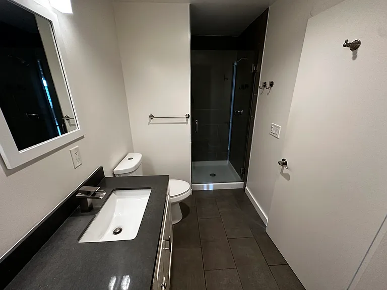 Boulevard Apartments — Photo 26