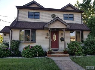 246 Mola Blvd, Elmwood Park, NJ 07407