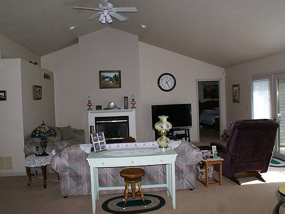 2nd image of 2549 S County Road 850 E