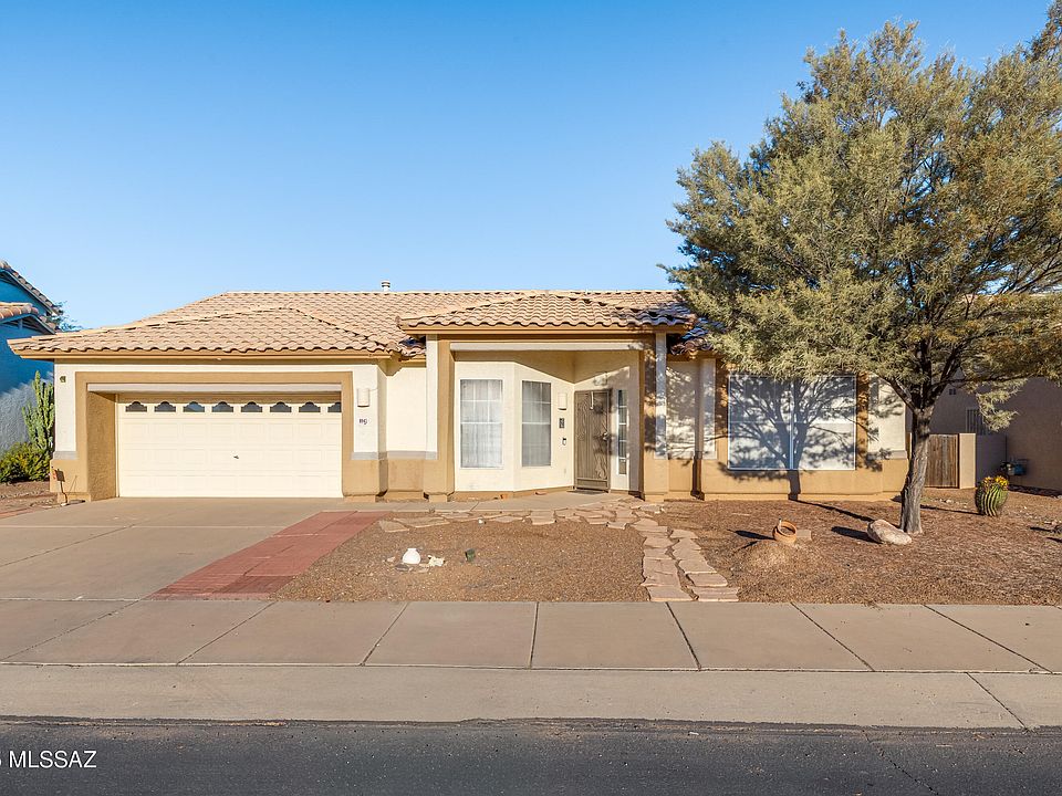 1st image of 8941 N Willeta Dr