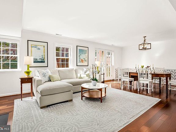 3rd image of 4830 Bradley Blvd #213