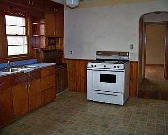 2nd image of 1223 Kremer Ave