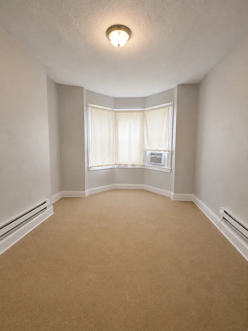 225 South Millvale Avenue — Photo 4
