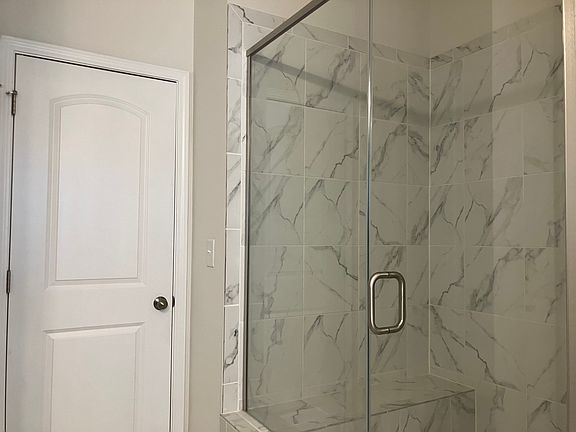 5th image of 3314 Glenn Hope Way