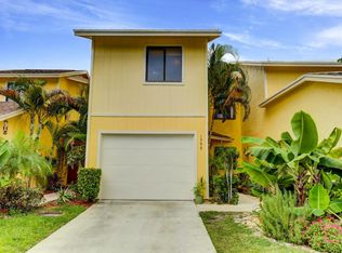 1599 Woodbridge Lakes Cir, West Palm Beach, FL 33406