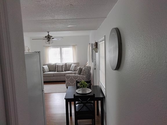 2nd image of 1417 24th Avenue Dr W #1417