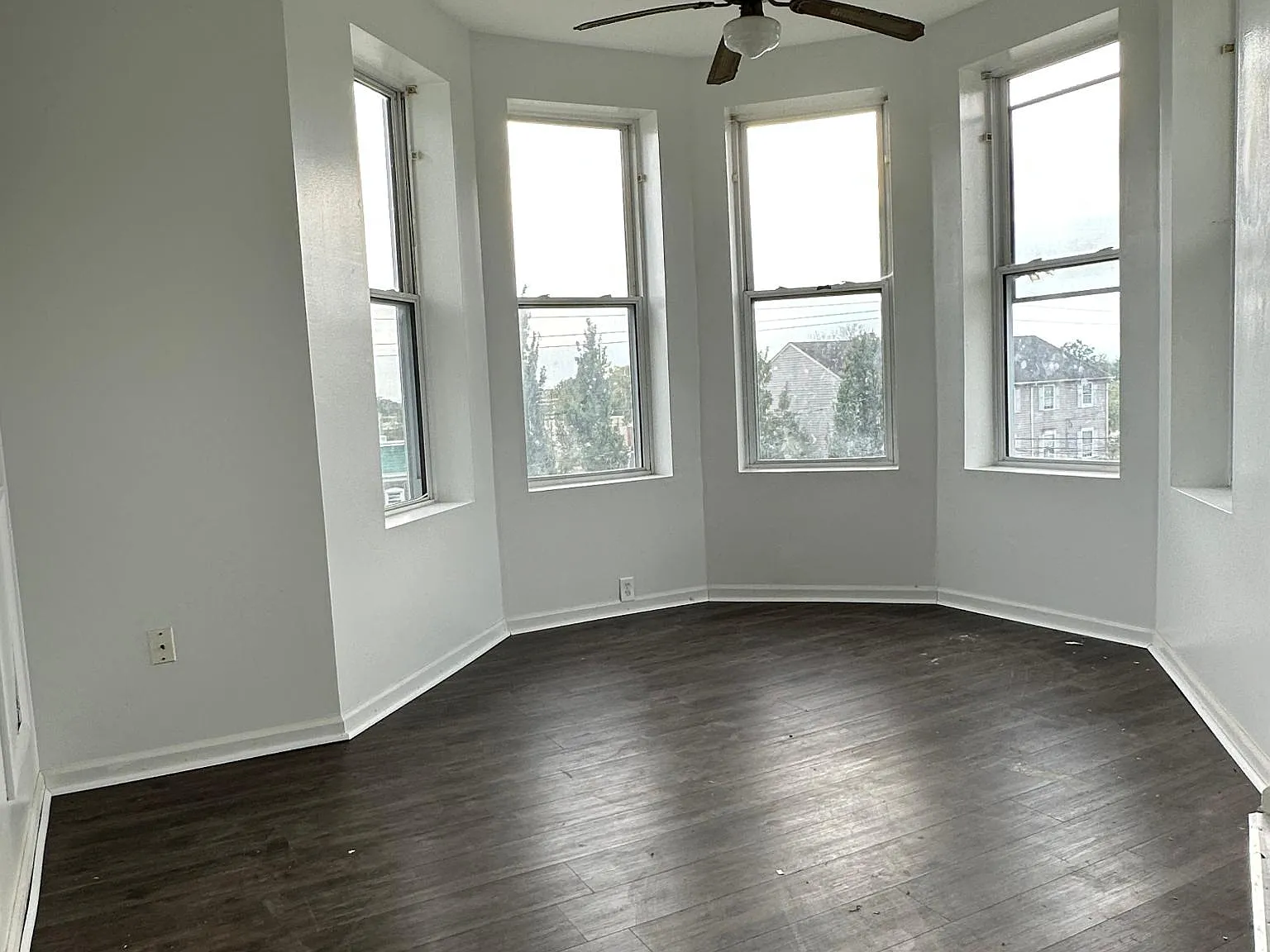 2 bed, $1,550 — Photo 2