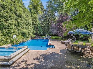 20 Ashland Dr, Huntington, NY 11743