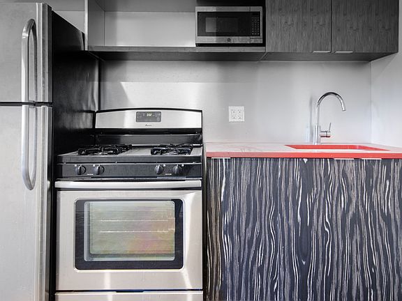 2nd image of 716 Nostrand Ave #4F