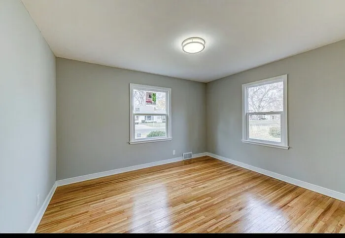 7209 Oliver Ave S — Photo 17