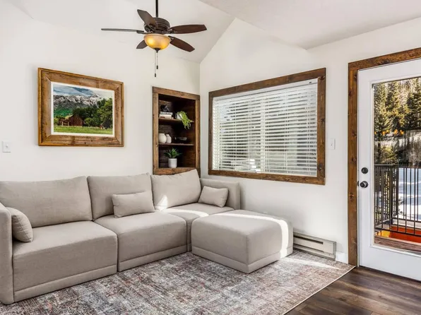 651 S Snowflake Ln #406, Brian Head, UT 84719