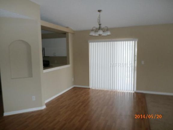 5th image of 2147 Winsley St