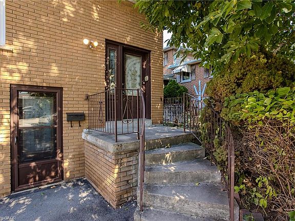 3rd image of 353 Enfield Rd