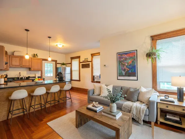 79 Capen St, Medford, MA