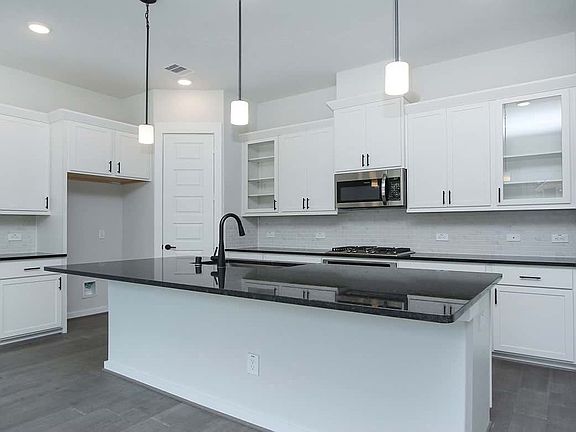 2414 - Kitchen