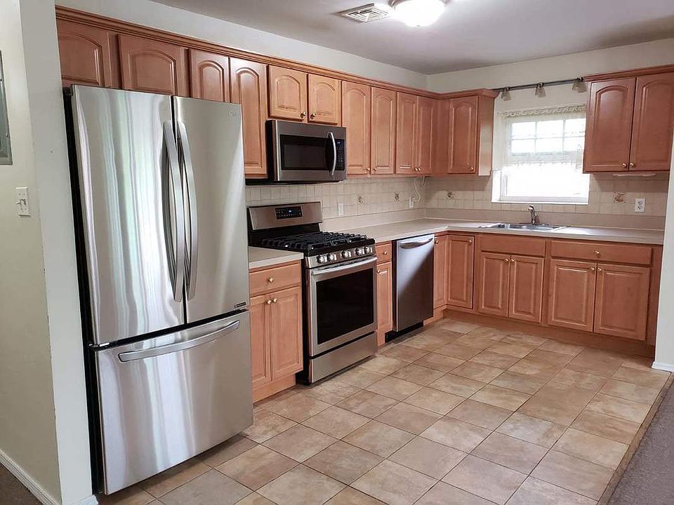 1st image of 5011 30th Ave #3