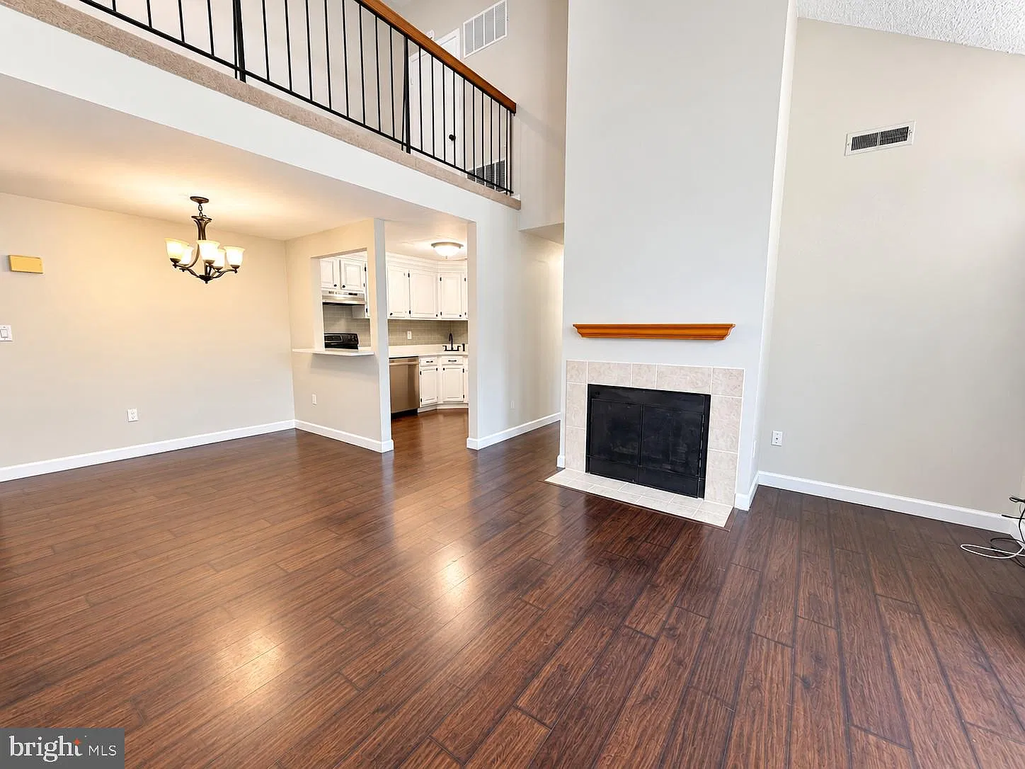 2 bed, 2.0 bath, 1152 sqft, $2,550 — Photo 4