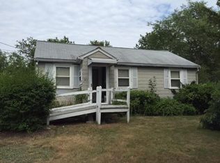 183 Algonquin St, Brockton, MA 02302