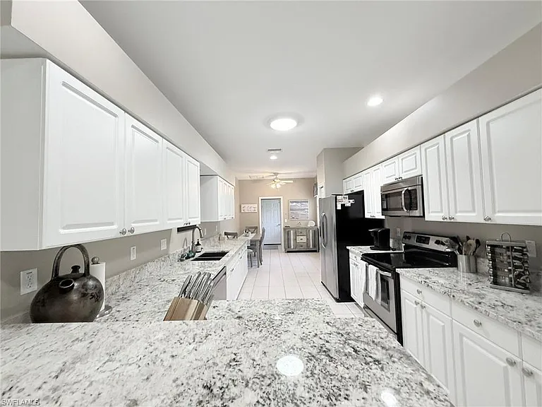 23176 Grassy Pine Dr — Photo 14