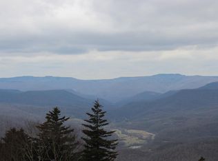 12 Sundown Dr, Snowshoe, WV 26209