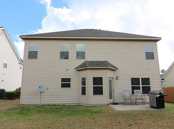 3rd image of 125 Bay Meadows Drive