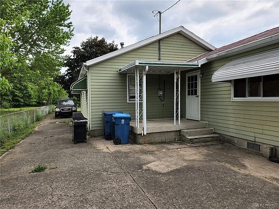 2nd image of 4349 Byesville Blvd